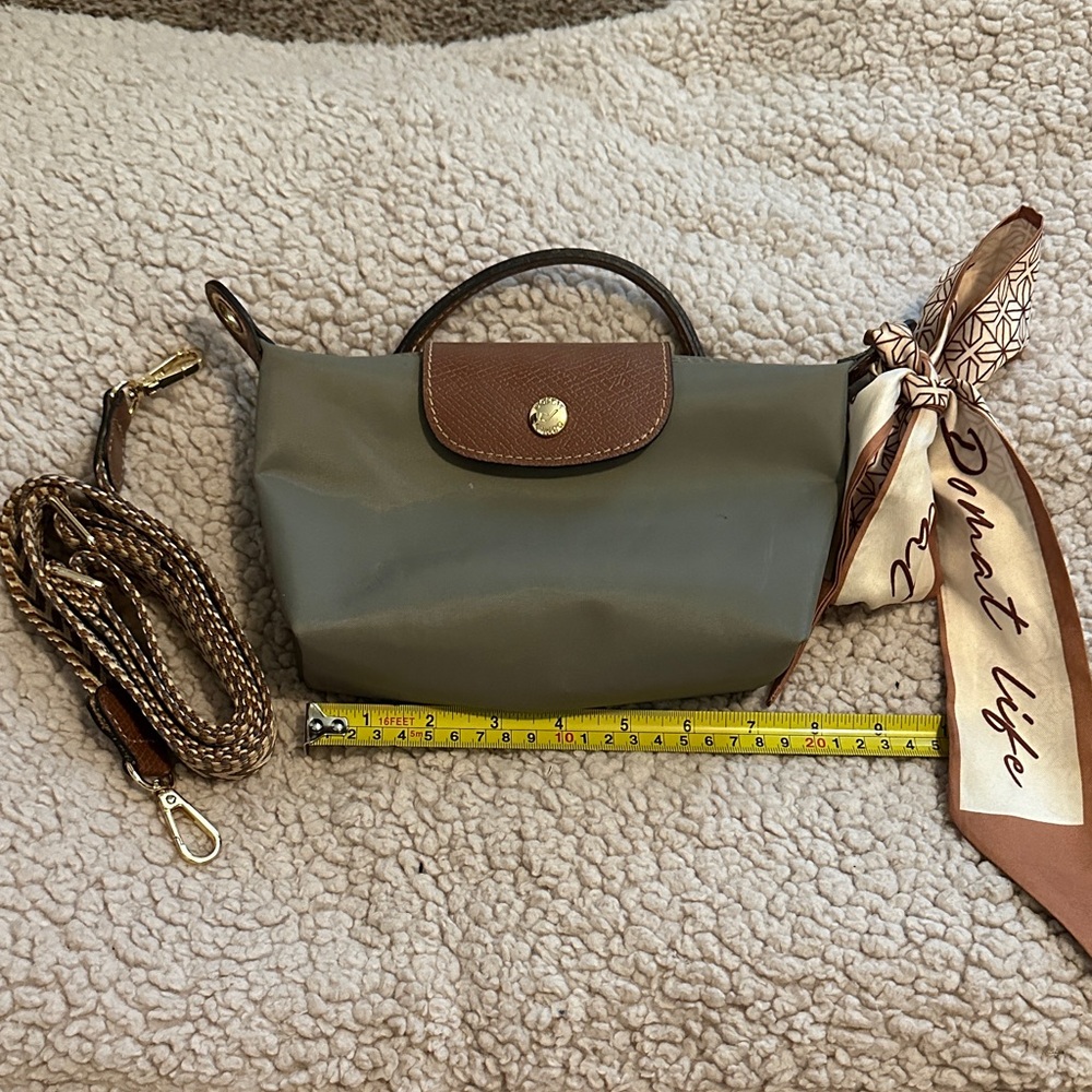 Donat crosssbody bag